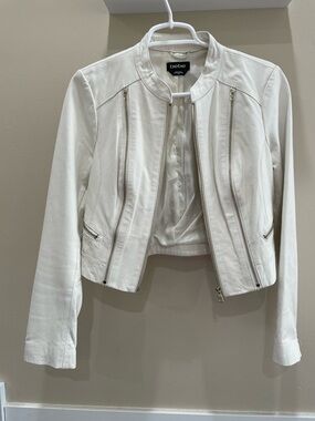 100% leather white bebe Women's ivory Cream Moto Jacket chic crop zippers